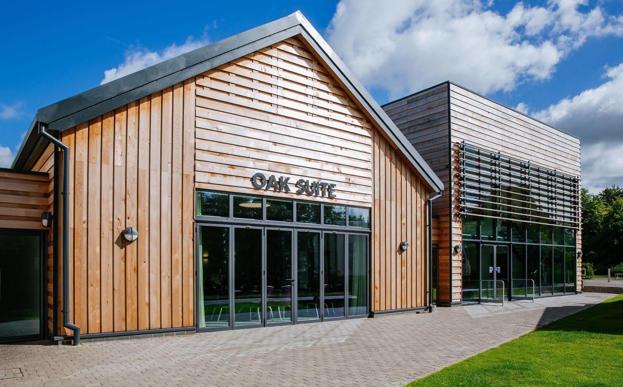Aubrey Park Hotel Hemel Hempstead Exterior photo