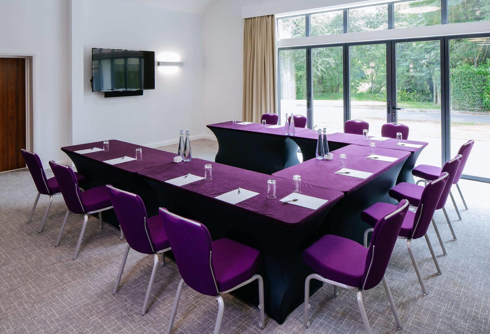 Aubrey Park Hotel Hemel Hempstead Exterior photo